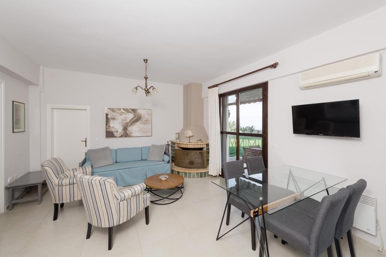 Punda 4 Seasons Apartman Diakoptó Kültér fotó